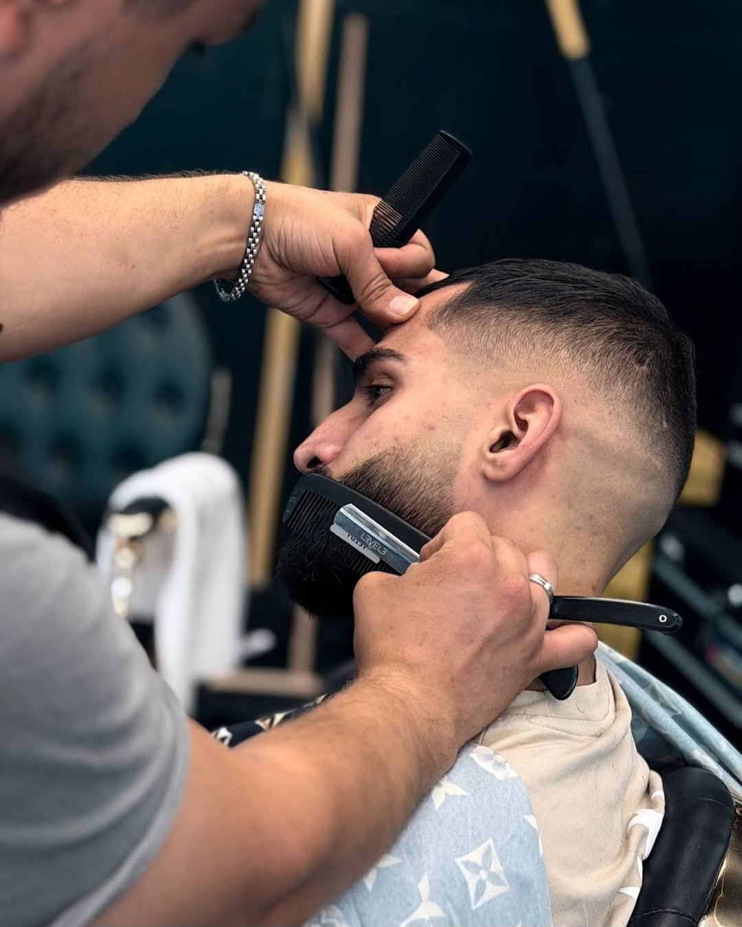 Sharp fade